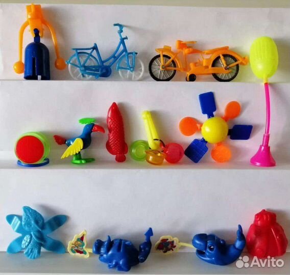 Киндер. Томбола Чупа-чупс игрушки из 90-х