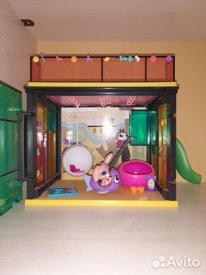 Littlest pets shop