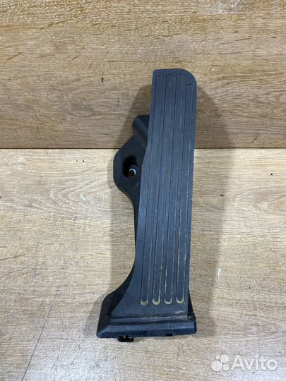 Педаль газа Volkswagen Tiguan 1 300991