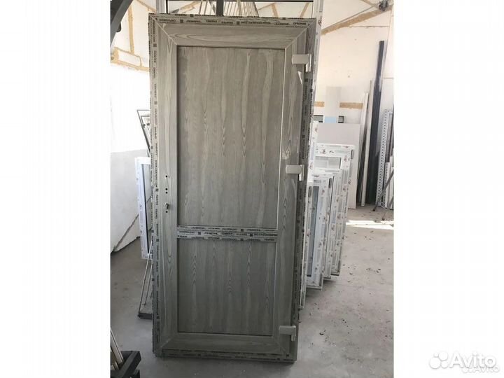 Дверь входная