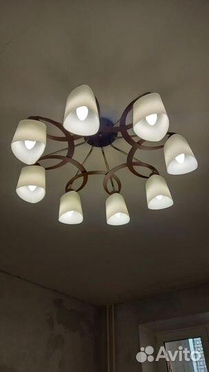 Люстра потолочная