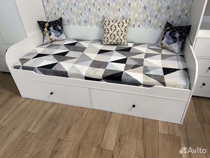 Детская кровать 90х190