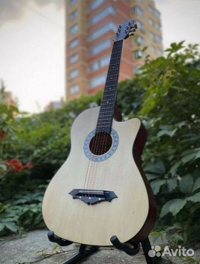 Новая Гитара акустика