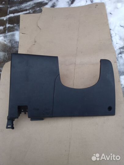 Kia Rio 3 накладка торпедо