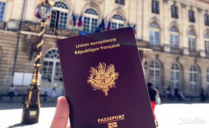 ВНЖ во Франции без покупки недвижимости для семьи