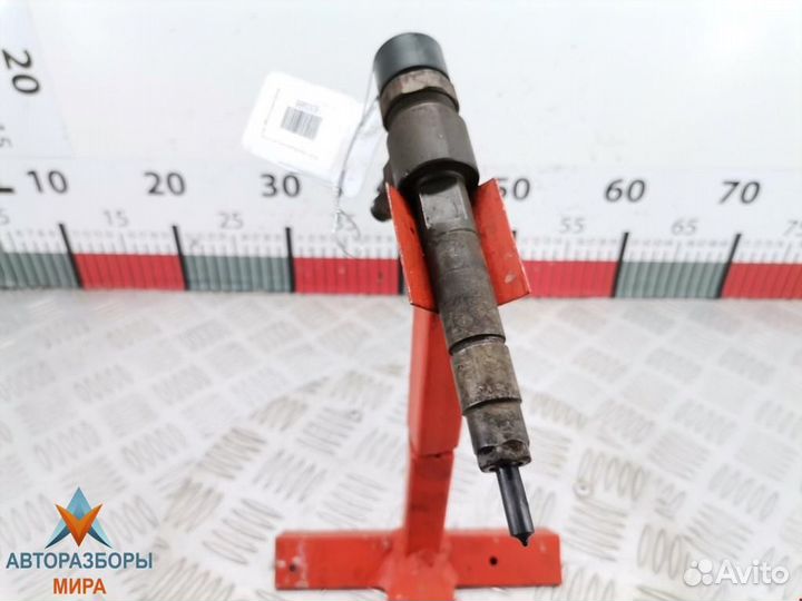 Форсунка Opel Zafira (A) рест. 2005 93186428