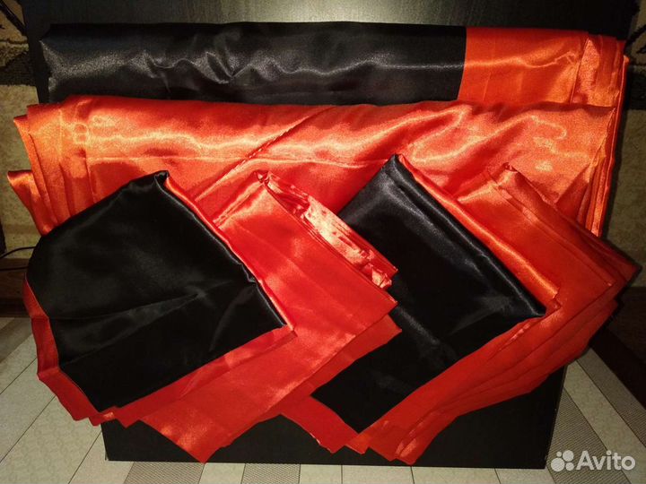 Шёлковое постельное белье красного+черный новое