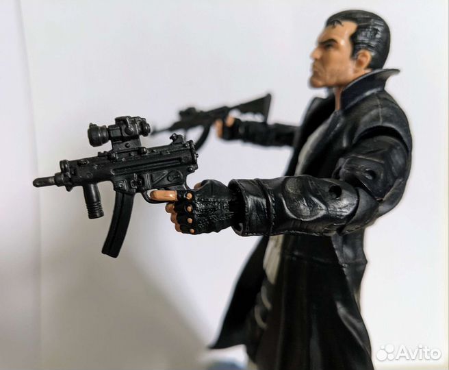 Фигурка Панишер The Punisher Marvel Legends