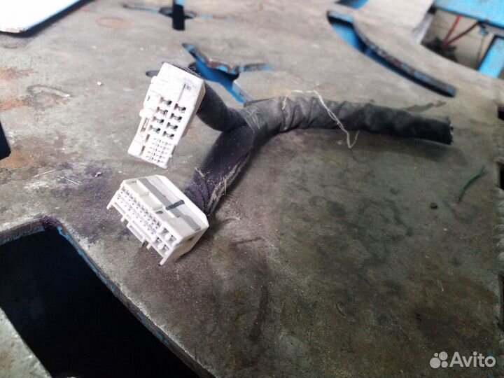 Hyundai solaris проводка магнитолы