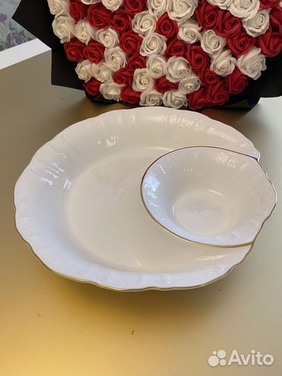 Набор столовой посуды новый