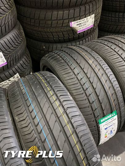 Minnell Safy M06 245/40 R20 и 275/35 R20 99W