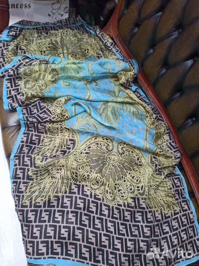 Палантин шелковый fendi оригинальный италия