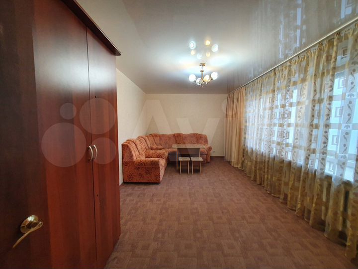 2-к. квартира, 49 м², 2/3 эт.