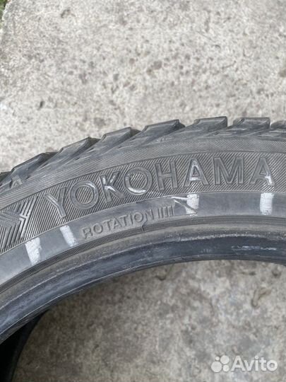 Yokohama 126S 235/45 R18 98R