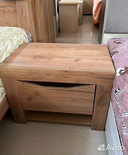 Тумба прикроватная Паола