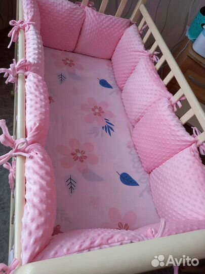 Бортики в кроватку