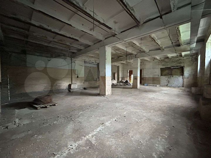 Склад, 300 м²
