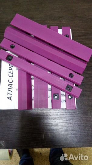 Направляющие салазки на телескоп Case, New Holland