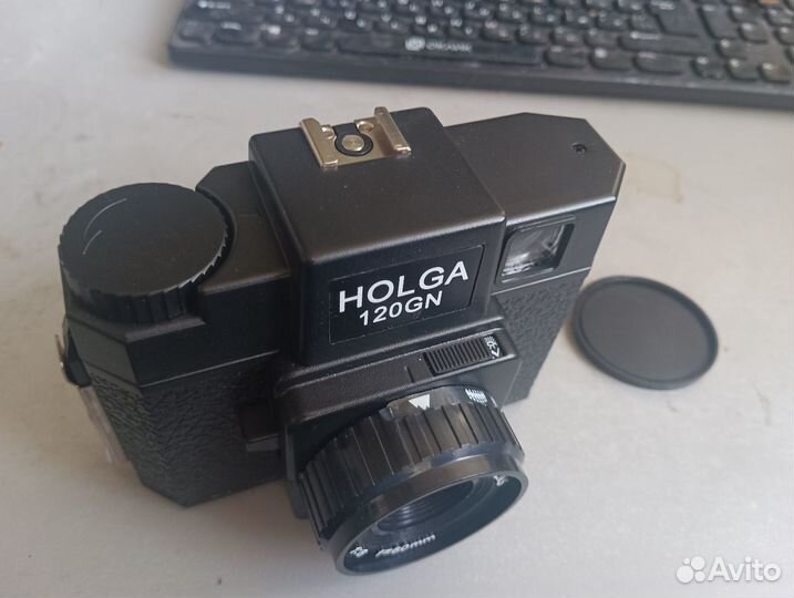 Пленочный фотоаппарат Holga 120GN