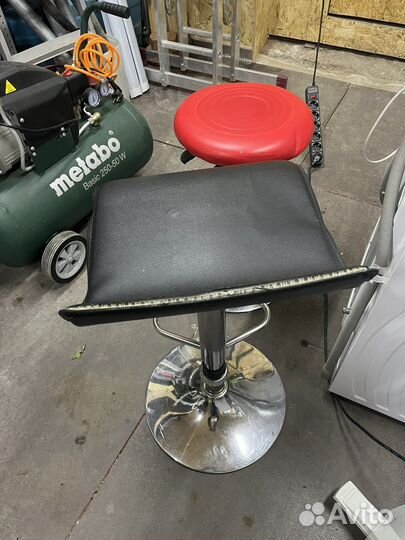 Стулья барные