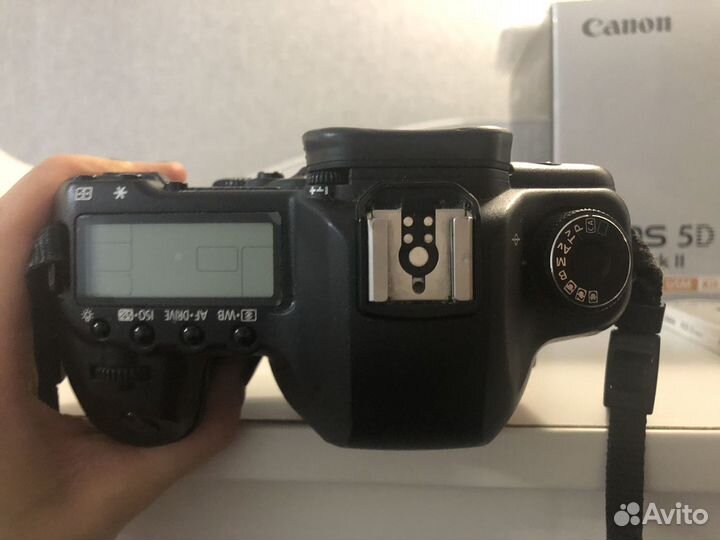 Зеркальный фотоаппарат Canon 5d Mark 2