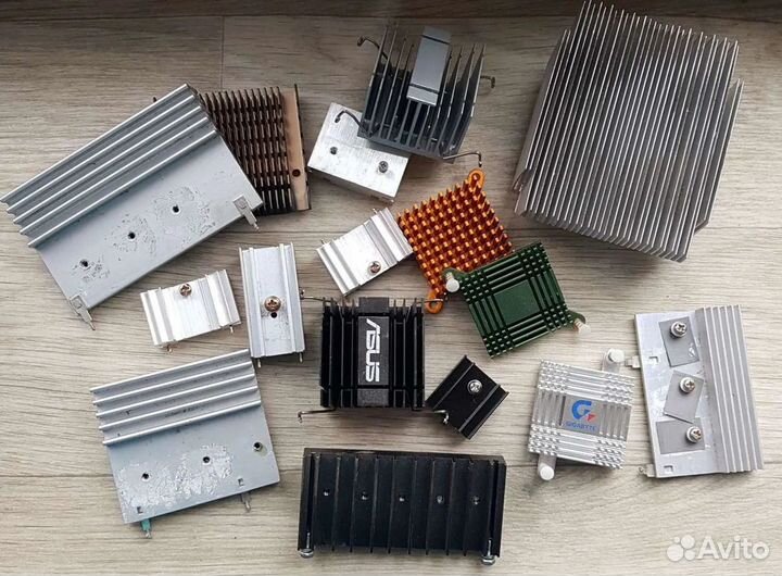 Радиатор алюминиевый для электроники