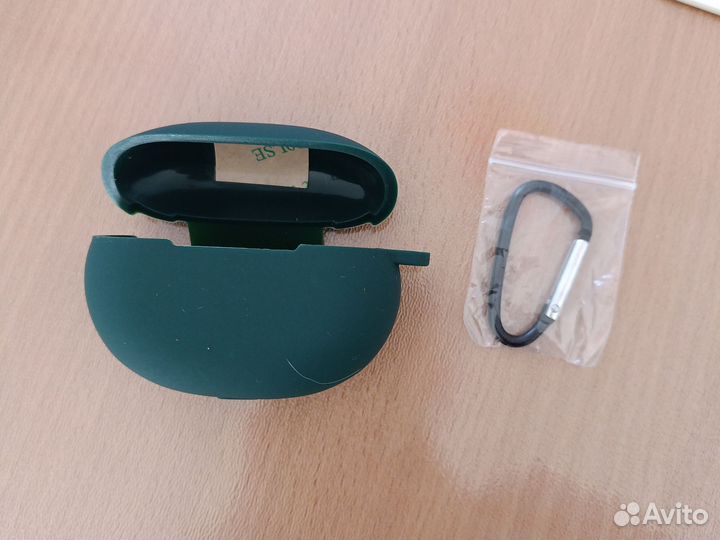 Чехол для беспроводных наушников beats studio buds