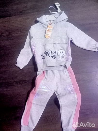 Спортивный костюм для девочки
