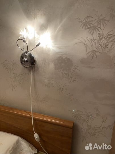 Люстра потолочная и бра с лампочками с цоколем G4