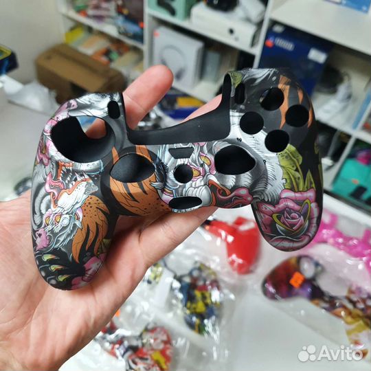 Чехлы для геймпада Sony Dualshock 4 (PS4)