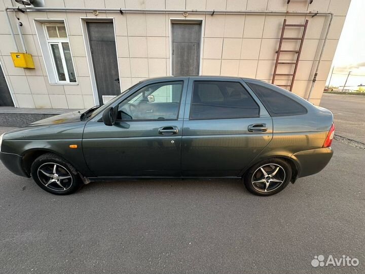 LADA Priora 1.6 МТ, 2010, 200 000 км