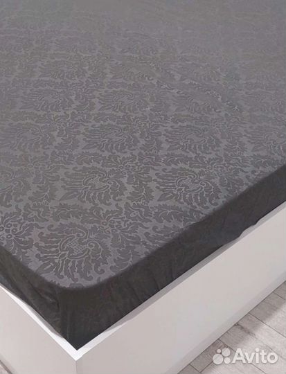 Простыня натяжная. На резинке. 160х200