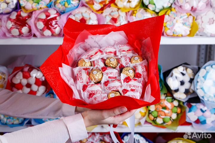 Сладкий свежий букет из суфле и мармелада, набор