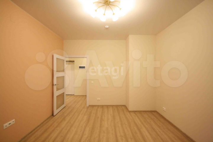 2-к. квартира, 53 м², 10/12 эт.