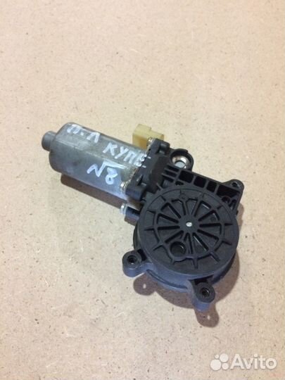 Моторчик стеклоподъемника BMW 3 E46