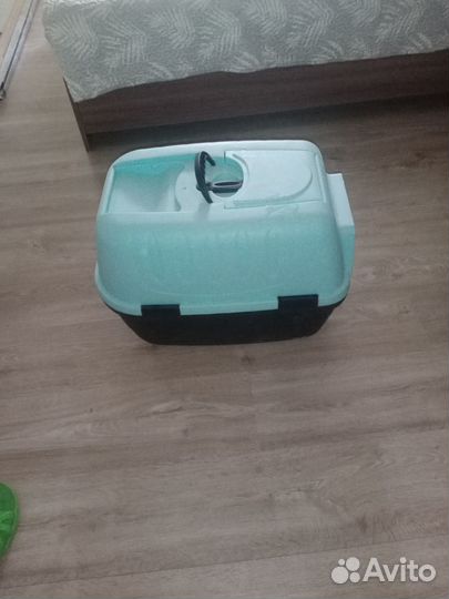 Закрытый лоток для кошек большой