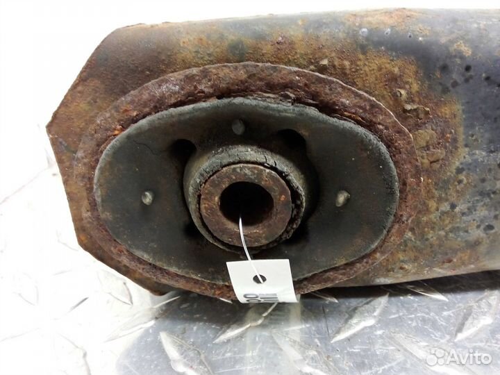 Рычаг передний левый нижний Jeep Grand Cherokee 2