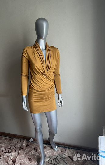 Платье новое Rinascimento S Италия