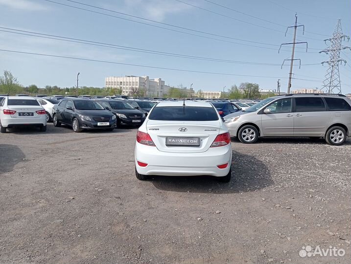 Hyundai Solaris 1.6 AT, 2013, 179 371 км