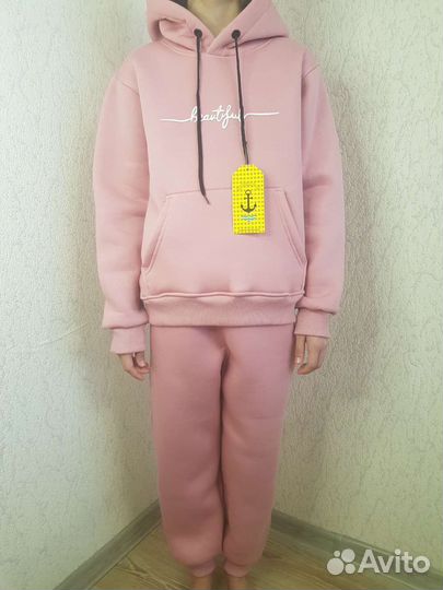 Костюм для девочки (р-р 140, 142, 144, 146)