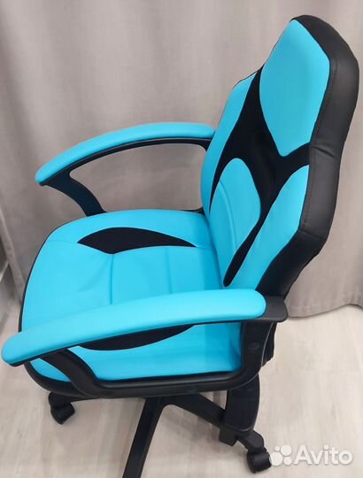 Компьютерное кресло