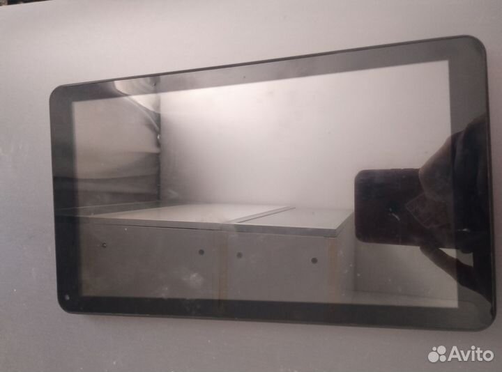 Планшет supra