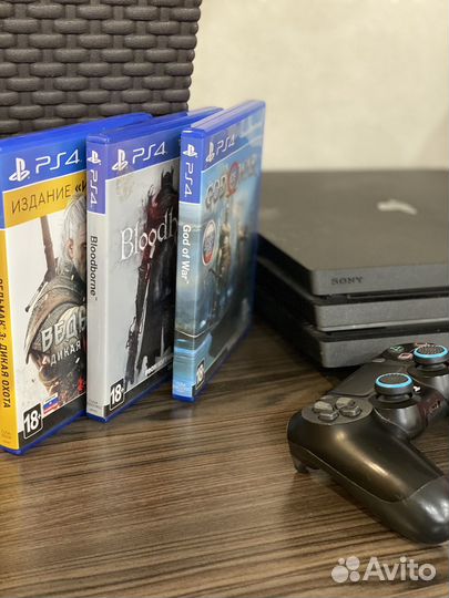 Sony PS4 pro 1tb