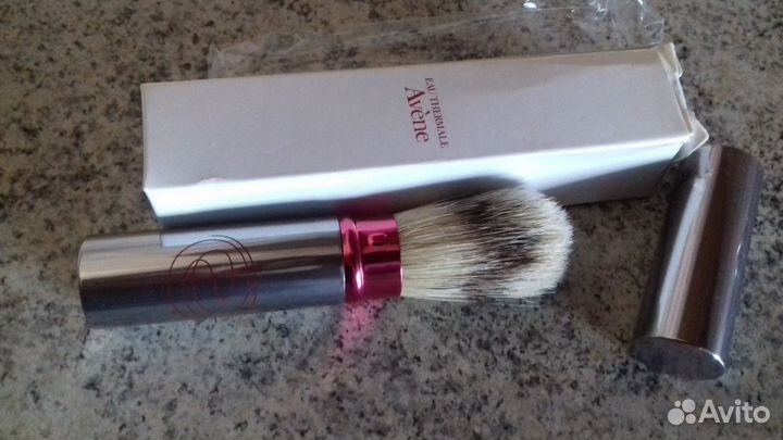 Помазок для бритья новый