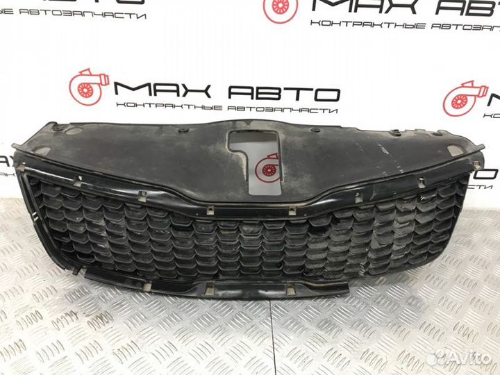 Б/У решетка радиатора передний Kia Rio 3 UB D4FC