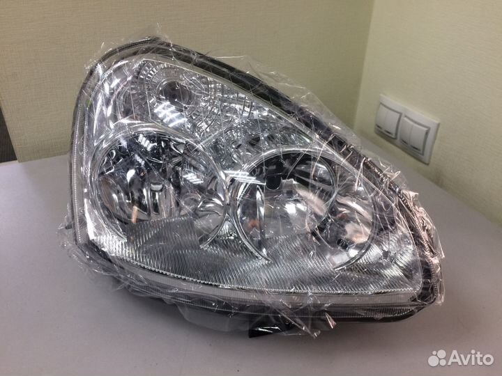 Фара передняя Ваз 2170 Приора, правая, поштучно