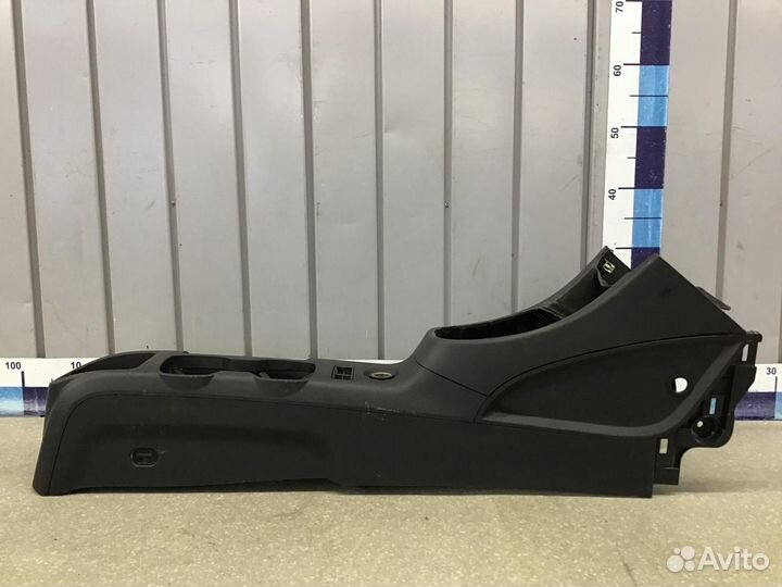 Консоль Chevrolet Aveo (T300) 2011