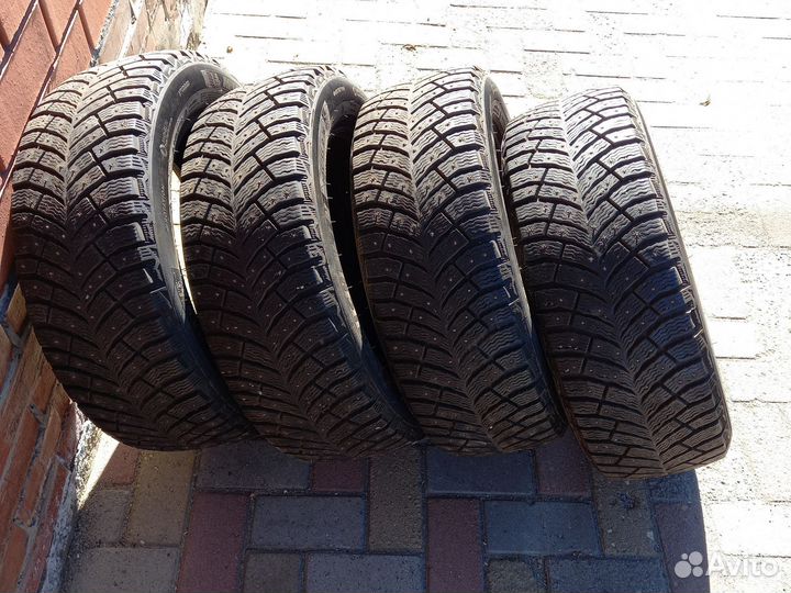 Michelin X-Ice North 4 205/55 R16 94T