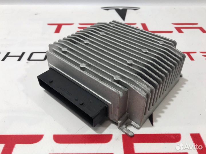 Усилитель аудио premium Tesla Model X 2017