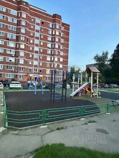 2-к. квартира, 77,7 м², 1/9 эт.